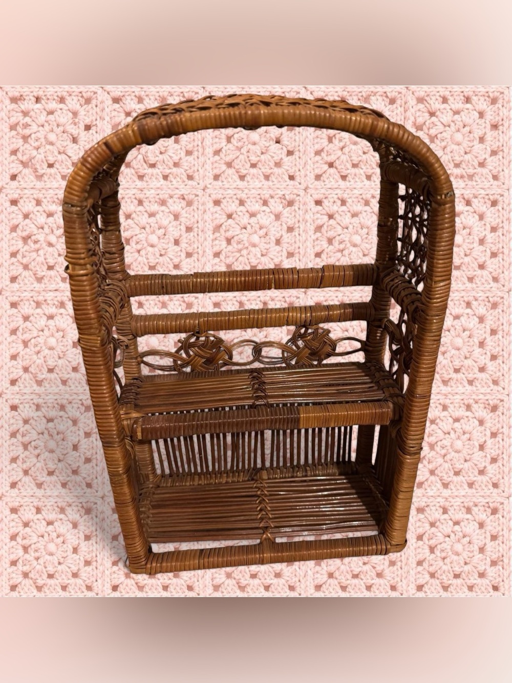 Vintage Rattan Brown wicker basket shelf